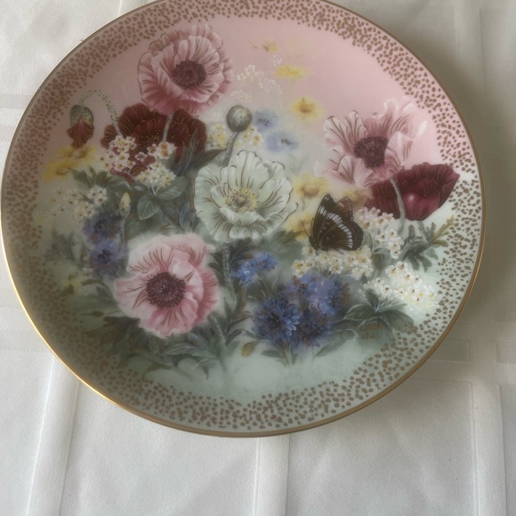 Poppy Pastorale” by Lena Liu 1991 Symphony of Shimmering Beauty - Picture 3 of 5